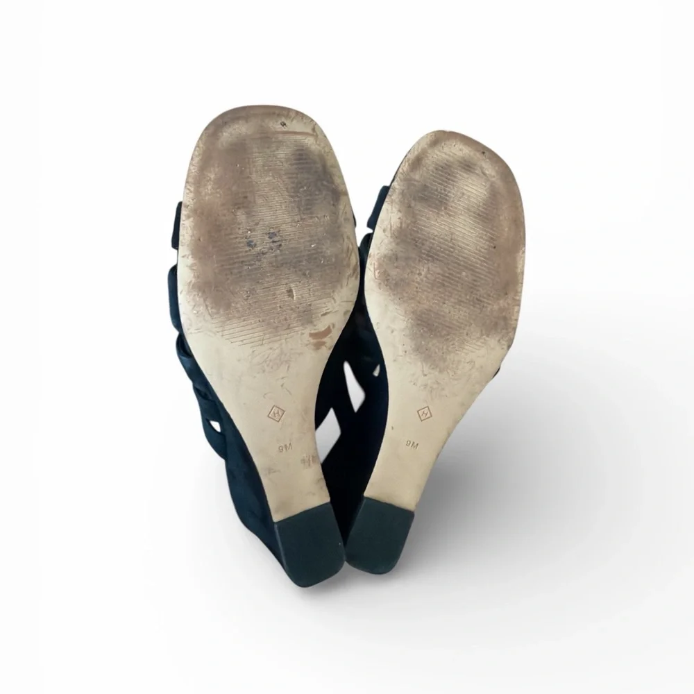 Halogen Elegant Black Wedge‎ Suede Soft Wedges.